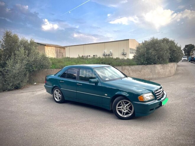 Mercedes C 180 1997, 240,000 km - 1.8 l - Bakı