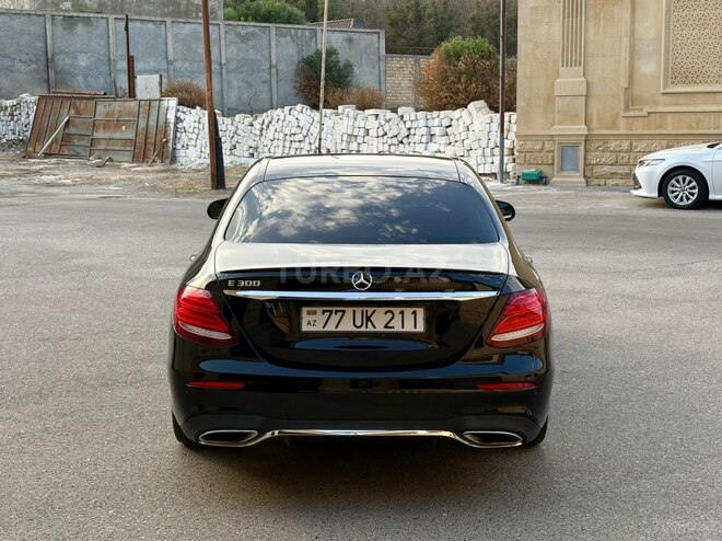 Mercedes E 300 2018, 105,000 km - 2.0 л - Bakı