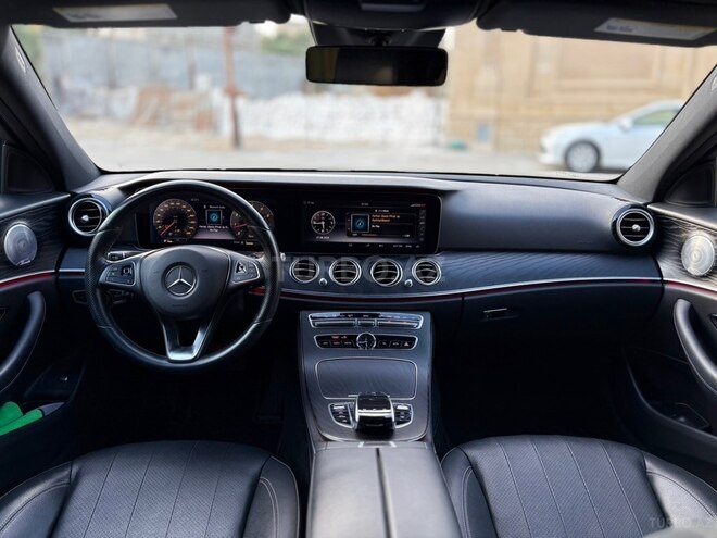 Mercedes E 300 2018, 105,000 km - 2.0 л - Bakı