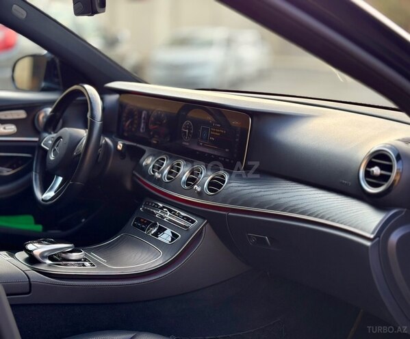 Mercedes E 300 2018, 105,000 km - 2.0 л - Bakı