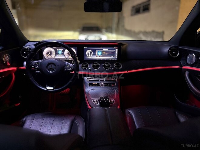 Mercedes E 300 2018, 105,000 km - 2.0 л - Bakı