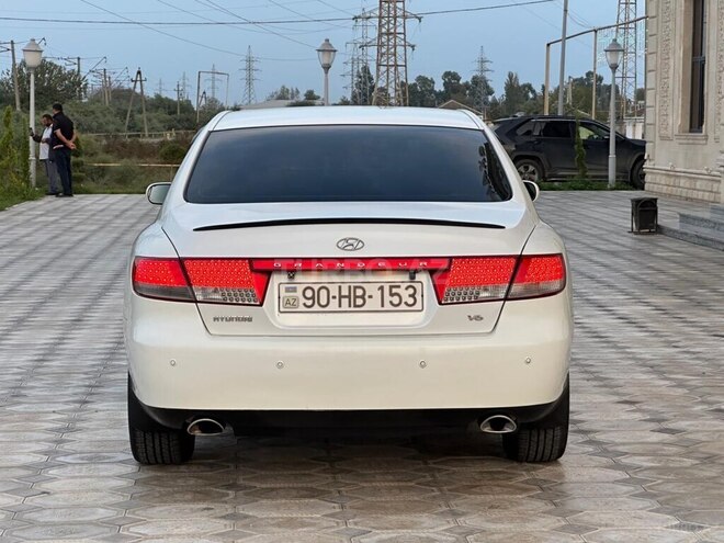 Hyundai Grandeur 2008, 457,600 km - 2.7 l - Saatlı