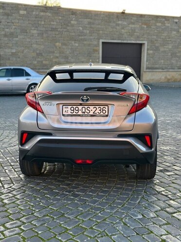 Toyota C-HR 2019, 55,000 km - 1.8 l - Bakı