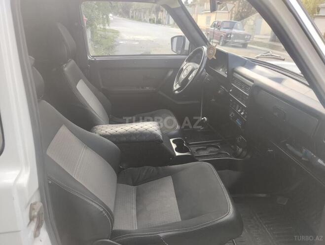 LADA (VAZ) Niva 2015, 269,436 km - 1.7 l - Salyan