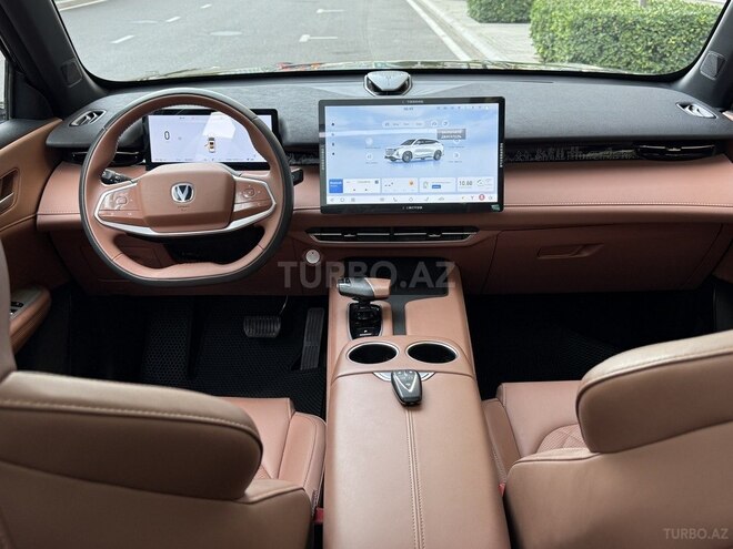 Changan  2025, 29,000 km - 1.5 л - Bakı