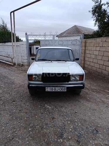 LADA (VAZ) 2107 1990, 56,000 km - 1.6 л - Salyan