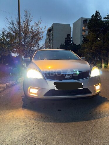 Kia Ceed 2010, 257,500 km - 1.4 l - Bakı
