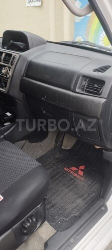 Mitsubishi Pajero io 1999, 280,000 km - 1.8 l - Bakı