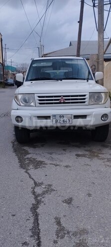 Mitsubishi Pajero io 1999, 280,000 km - 1.8 l - Bakı