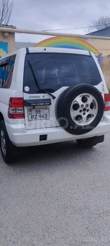 Mitsubishi Pajero io 1999, 280,000 km - 1.8 l - Bakı