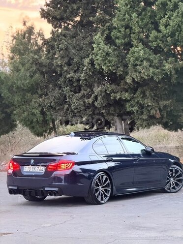 BMW 528 2015, 254,312 km - 2.0 л - Sumqayıt