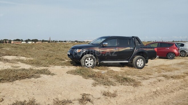 Mitsubishi L200 2012, 308,000 km - 2.5 l - Sumqayıt