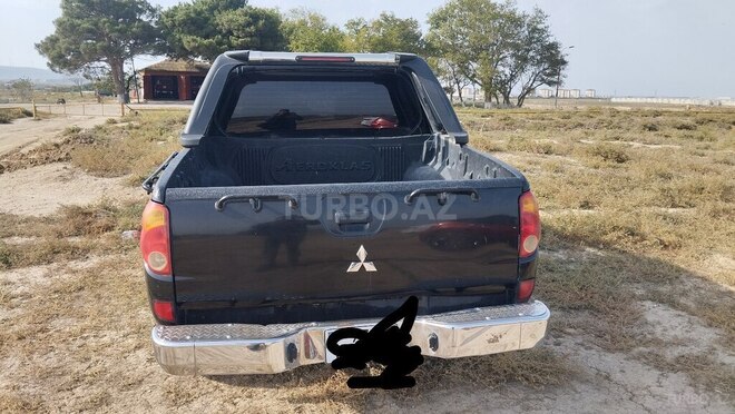 Mitsubishi L200 2012, 308,000 km - 2.5 l - Sumqayıt