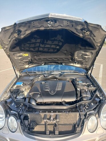 Mercedes E 220 2007, 315,600 km - 2.2 l - Sumqayıt