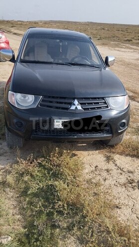 Mitsubishi L200 2012, 308,000 km - 2.5 l - Sumqayıt