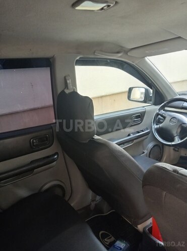 Nissan X-Trail 2002, 300,000 km - 2.0 l - Bakı