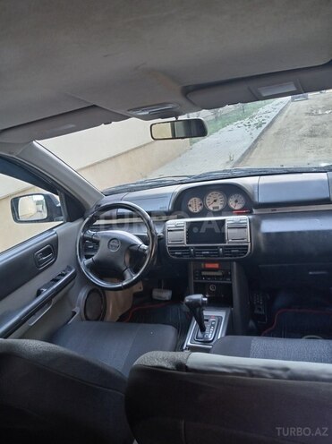 Nissan X-Trail 2002, 300,000 km - 2.0 l - Bakı