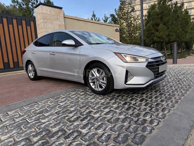 Hyundai Elantra 2019, 142,000 km - 2.0 л - Bakı