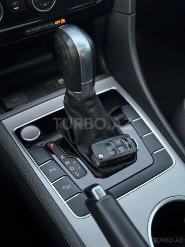 Volkswagen Passat (North America) 2020, 243,011 km - 2.0 l - Bakı