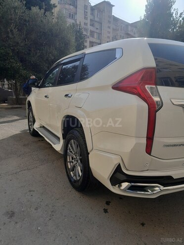 Mitsubishi  2018, 59,855 km - 3.0 l - Bakı