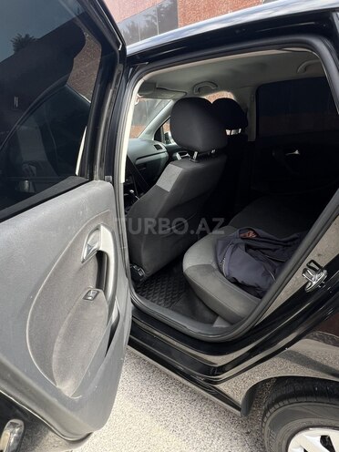 Volkswagen Polo 2011, 225,000 km - 1.4 l - Bakı