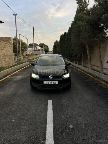 Volkswagen Polo 2011, 225,000 km - 1.4 l - Bakı