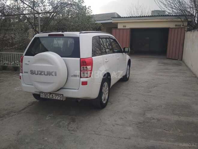 Suzuki Grand Vitara 2008, 428,806 km - 2.0 l - Salyan