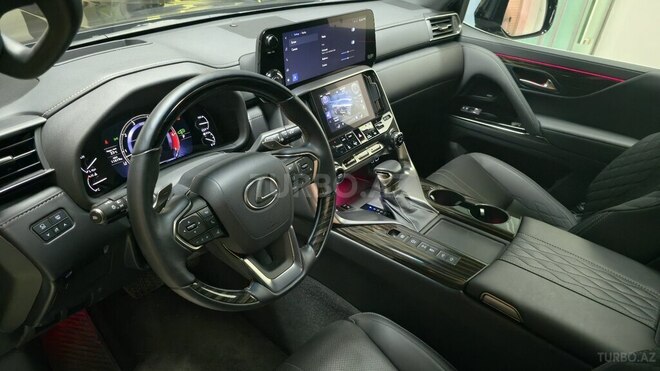 Lexus LX 600 2024, 11,000 km - 3.5 l - Bakı