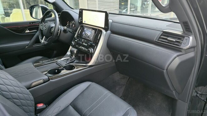 Lexus LX 600 2024, 11,000 km - 3.5 l - Bakı