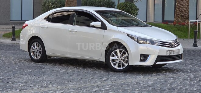 Toyota Corolla 2014, 193,452 km - 1.6 l - Bakı
