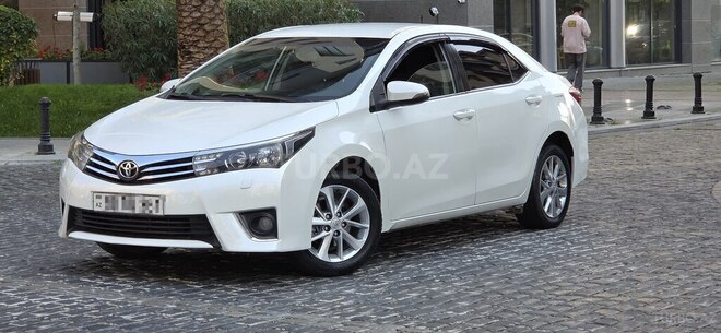 Toyota Corolla 2014, 193,452 km - 1.6 l - Bakı