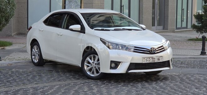 Toyota Corolla 2014, 193,452 km - 1.6 l - Bakı