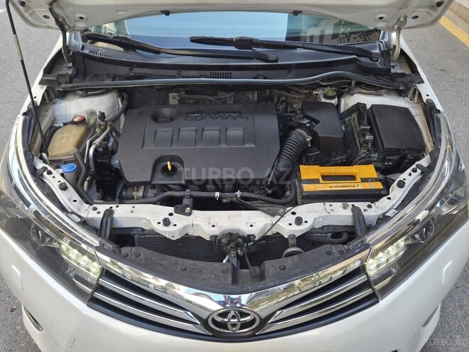 Toyota Corolla 2014, 193,452 km - 1.6 l - Bakı