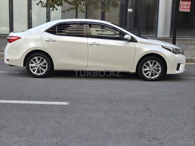 Toyota Corolla 2014, 193,452 km - 1.6 l - Bakı