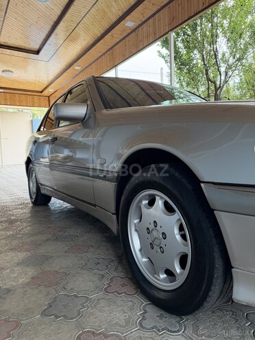 Mercedes C 180 1997, 254,000 km - 1.8 l - Ağsu
