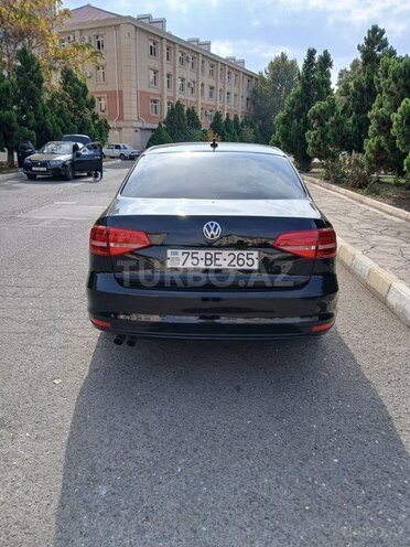 Volkswagen Jetta 2015, 125,358 km - 2.0 l - Naxçıvan