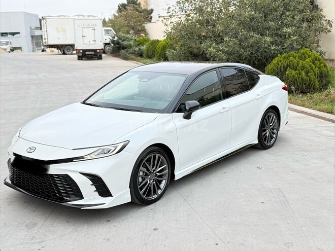 Toyota Camry 2025, 32,500 km - 2.0 l - Bakı