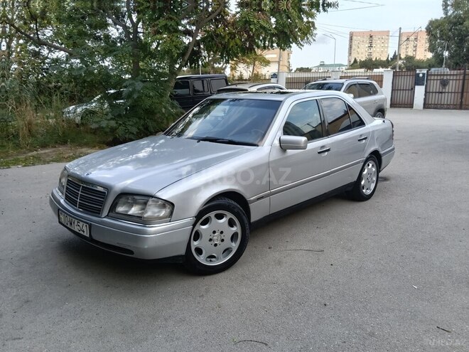 Mercedes C 180 1996, 352,500 km - 1.8 л - Bakı