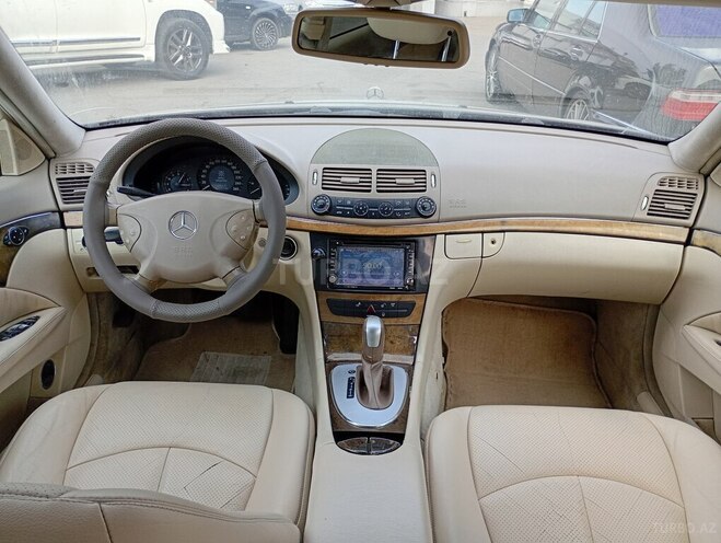 Mercedes E 320 2004, 328,000 km - 3.2 l - Sumqayıt