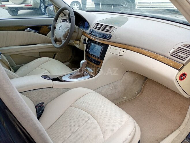 Mercedes E 320 2004, 328,000 km - 3.2 l - Sumqayıt