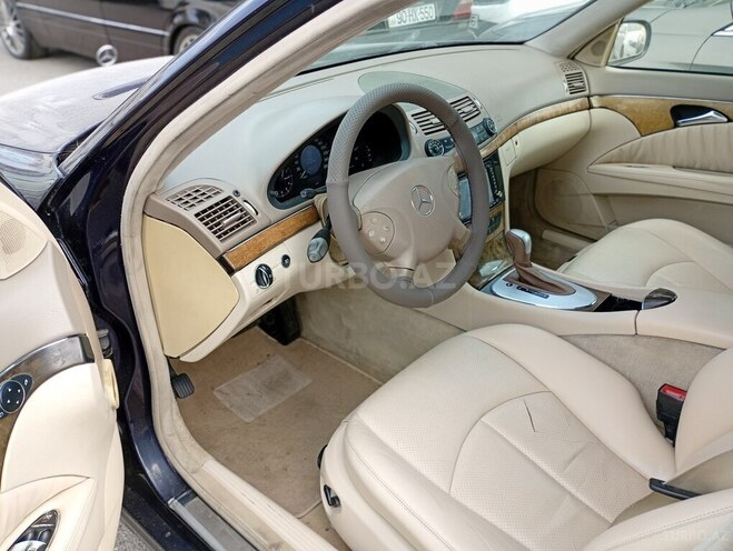 Mercedes E 320 2004, 328,000 km - 3.2 l - Sumqayıt