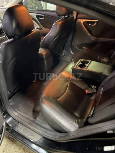 Hyundai Elantra 2015, 207,060 km - 1.8 л - Bakı