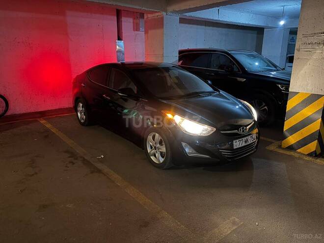 Hyundai Elantra 2015, 207,060 km - 1.8 л - Bakı