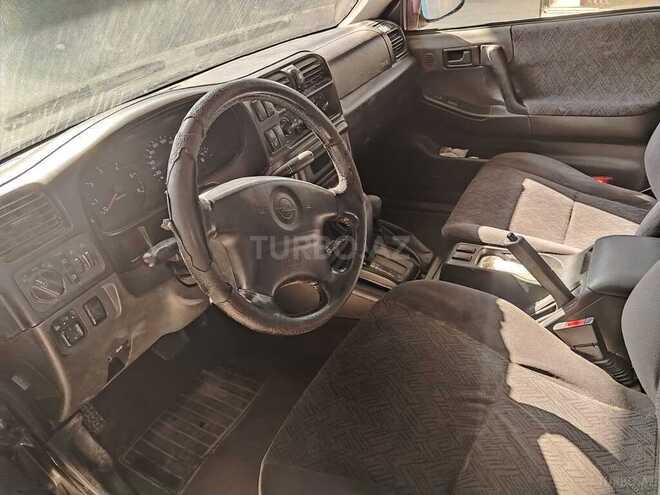 Opel Frontera 2002, 220,000 km - 2.2 l - Bakı
