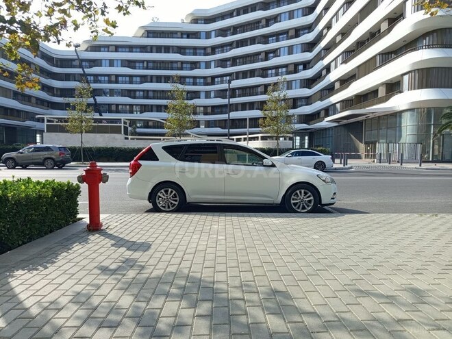 Kia  2011, 252,596 km - 2.0 l - Bakı