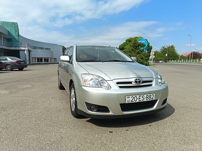 Toyota Corolla 2006, 150,000 km - 1.4 l - Qazax