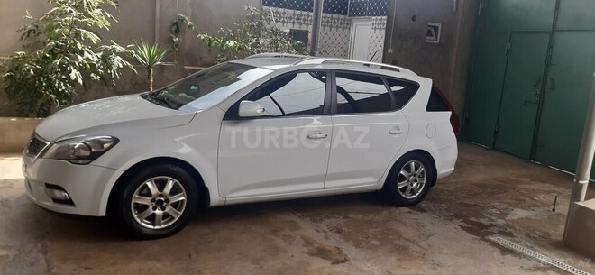 Kia  2011, 244,000 km - 1.6 l - Bakı