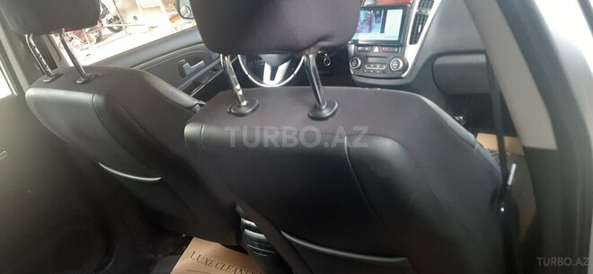 Kia  2011, 244,000 km - 1.6 l - Bakı