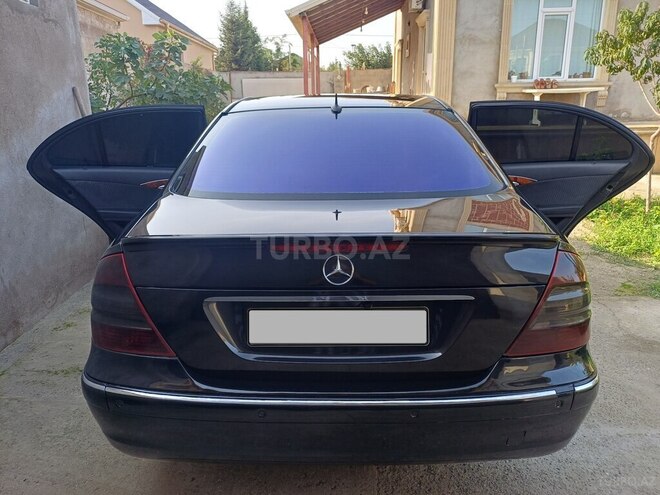 Mercedes E 200 2002, 357,000 km - 2.2 l - Bakı