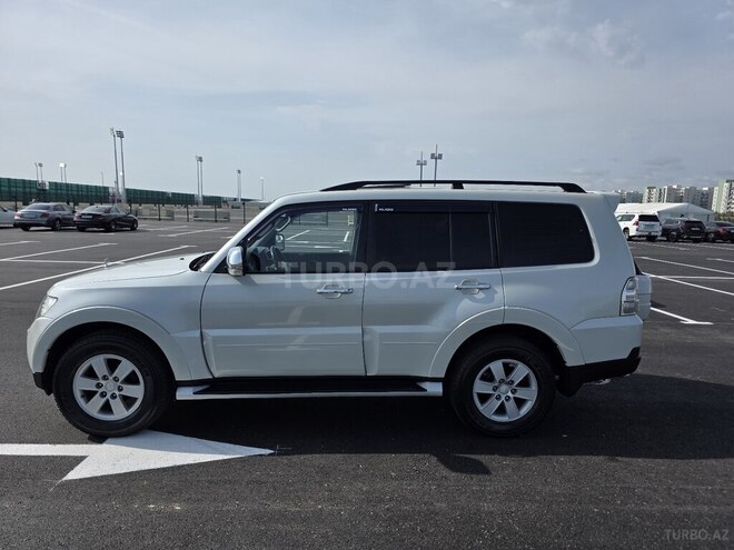 Mitsubishi Pajero 2008, 220,000 km - 3.0 l - Bakı